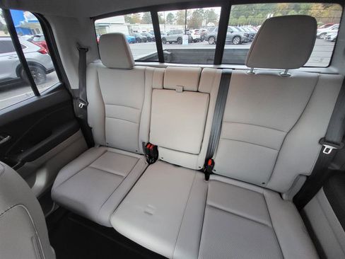 Certified 2023 Honda Ridgeline RTL image 13