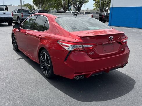 Used 2020 Toyota Camry XSE FWD image 4
