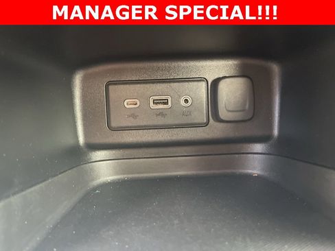 Used 2020 Chevrolet Equinox LT image 26