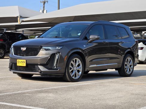 Used 2020 Cadillac XT6 Sport AWD/4WD image 7