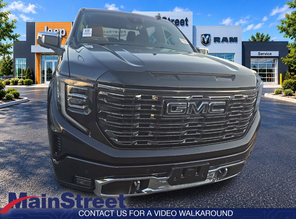 Used 2025 GMC Sierra 1500 Denali Ultimate AWD/4WD image 2