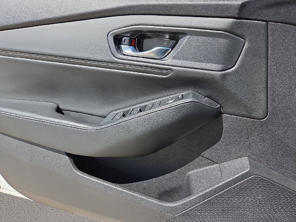 Used 2024 Honda Accord Sport image 15