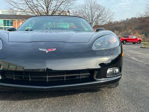 Used 2008 Chevrolet Corvette Convertible w/ Preferred Equipment Group image 6