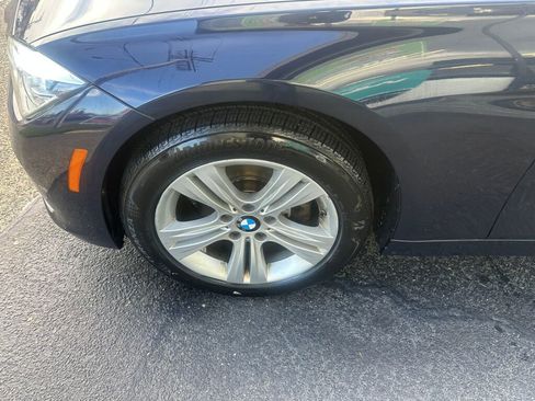Used 2017 BMW 330i xDrive Sedan image 8
