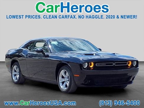Used 2020 Dodge Challenger SXT RWD image 1