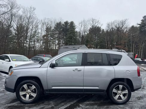 Used 2016 Jeep Compass High Altitude image 8