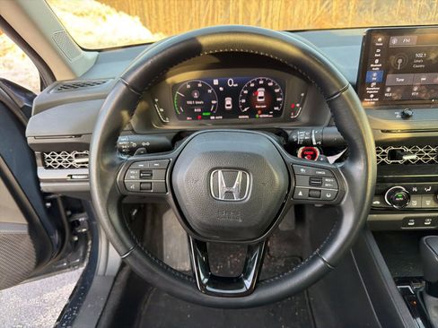 Used 2024 Honda Accord EX-L image 14