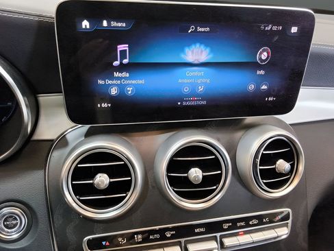 Used 2023 Mercedes-Benz GLC 300 4MATIC Coupe image 23