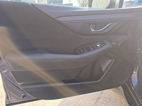 Used 2023 Subaru Outback Premium image 39