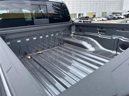 New 2026 Nissan Frontier S image 13