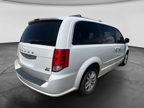 Used 2016 Dodge Grand Caravan SXT FWD image 8