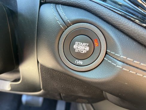 Used 2022 Dodge Durango GT image 19