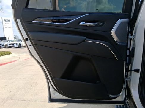 Used 2022 Cadillac Escalade Sport w/ Touring Package image 25