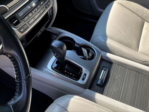 Used 2020 Honda Pilot EX-L image 16
