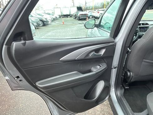 Used 2023 Chevrolet TrailBlazer LS image 11