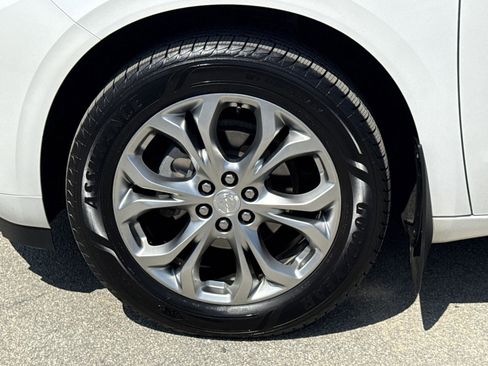 Used 2020 Buick Enclave Avenir w/ Avenir Technology Package image 9