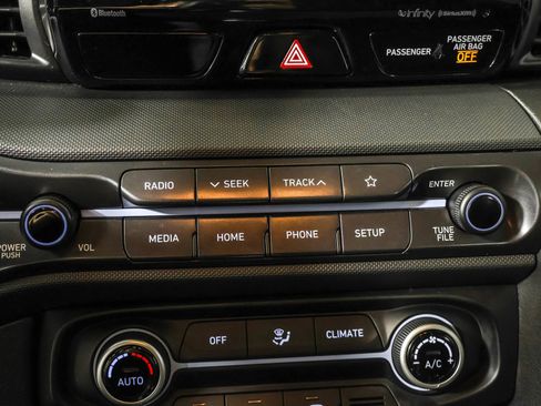 Used 2020 Hyundai Veloster N image 29