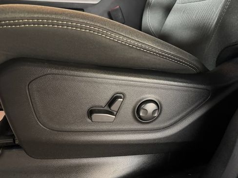Used 2023 RAM 1500 Big Horn AWD/4WD image 13