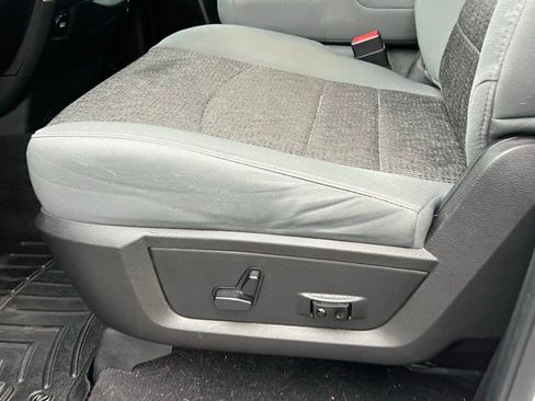 Used 2017 RAM 1500 Big Horn image 26