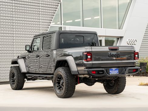 Used 2022 Jeep Gladiator Sport AWD/4WD image 5