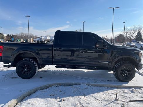 Used 2022 Ford F350 Lariat w/ Tremor Off-Road Package image 4