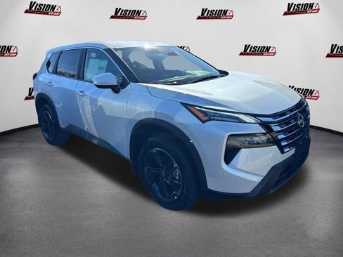 New 2026 Nissan Rogue SV image 3