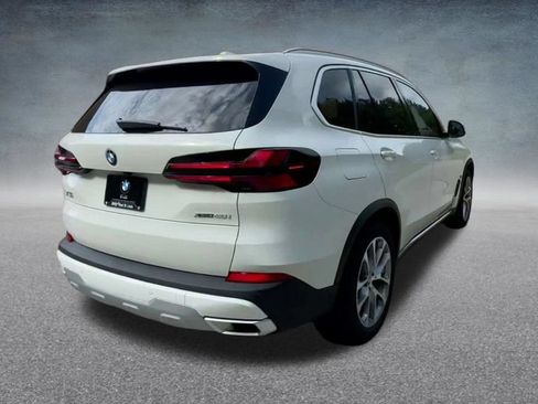 Used 2024 BMW X5 xDrive40i w/ Premium Package AWD/4WD image 24