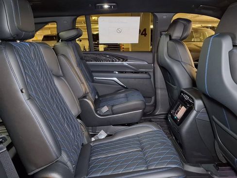 New 2026 Cadillac Escalade IQ Sport 1 w/ LPO, Floor Liner Package AWD/4WD image 7