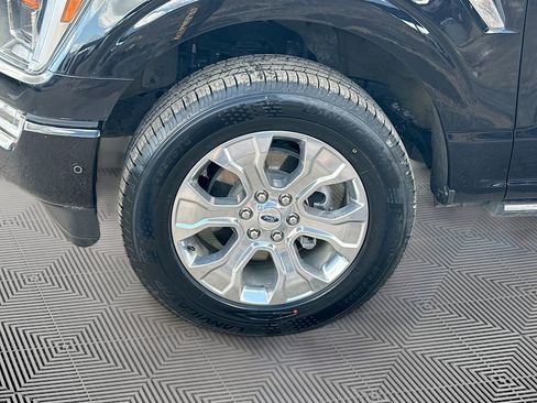 Used 2022 Ford F150 Platinum w/ Equipment Group 701A High image 34