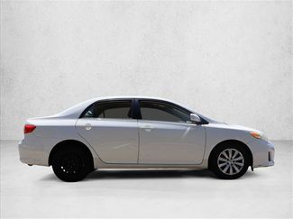 Used 2012 Toyota Corolla LE FWD video 4