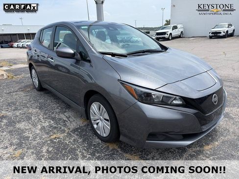 Used 2025 Nissan Leaf S FWD image 1
