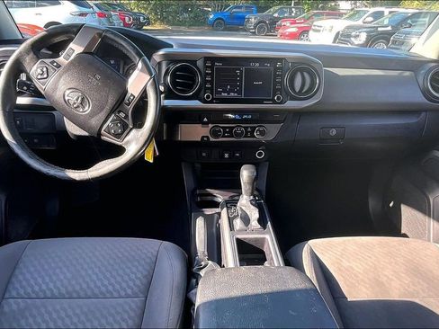 Used 2022 Toyota Tacoma SR5 image 8
