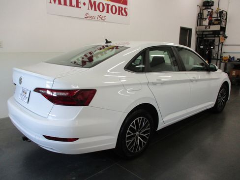 Used 2021 Volkswagen Jetta SE image 7
