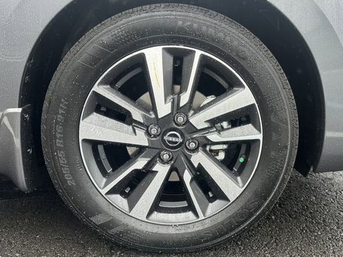 New 2025 Nissan Versa SV w/ Trunk Package image 12