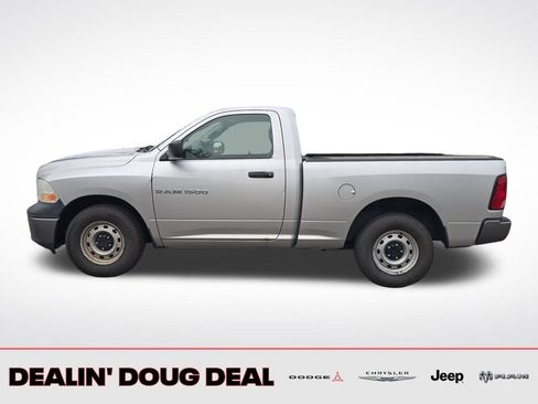 Used 2011 RAM 1500 ST RWD image 2
