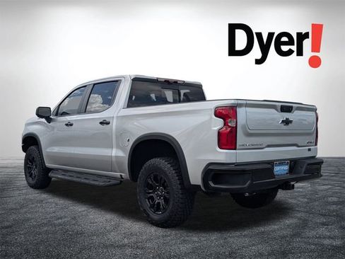 Used 2022 Chevrolet Silverado 1500 ZR2 w/ Technology Package image 6