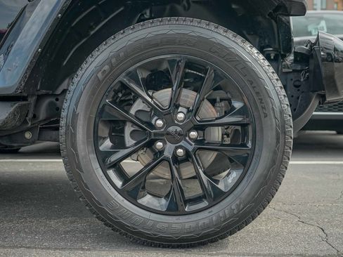 Used 2022 Jeep Wrangler Unlimited Sahara image 10