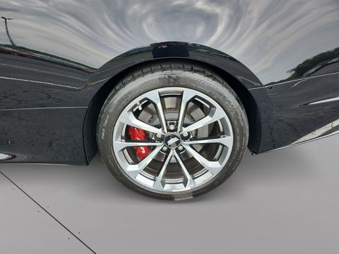 Used 2016 Cadillac ATS V w/ Luxury Package RWD image 15