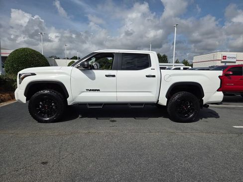 Used 2024 Toyota Tundra SR5 AWD/4WD image 4