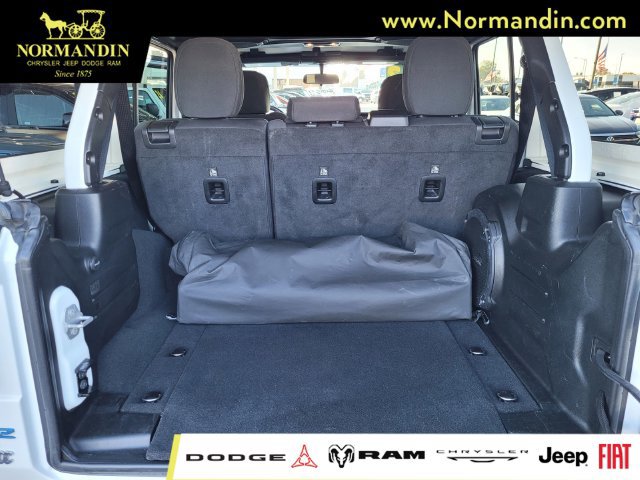 Used 2023 Jeep Wrangler Unlimited AWD/4WD image 19