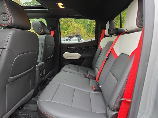 Used 2026 GMC Canyon AT4X AWD/4WD image 21