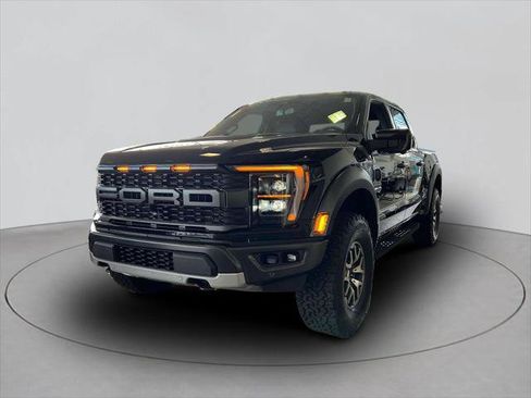 Used 2022 Ford F150 Raptor w/ Equipment Group 801A High AWD/4WD image 3