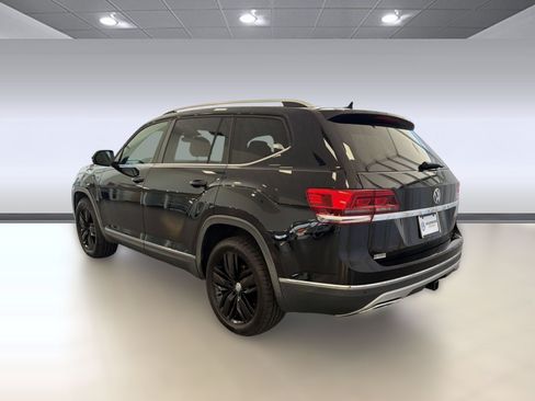 Used 2018 Volkswagen Atlas SEL FWD image 3
