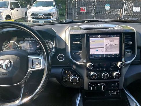 Used 2022 RAM 1500 Big Horn AWD/4WD image 6