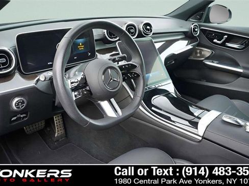Used 2024 Mercedes-Benz C 300 4MATIC Sedan image 30
