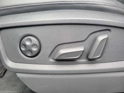 Certified 2023 Audi Q5 Premium w/ Convenience Package AWD/4WD image 22