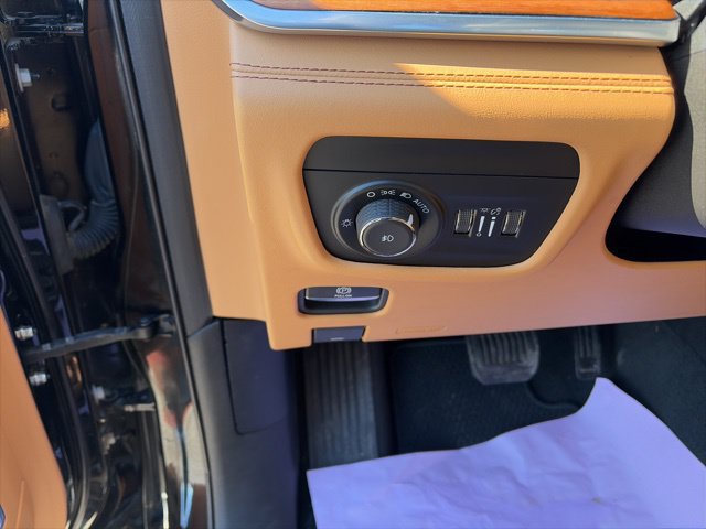 Used 2021 Jeep Grand Cherokee L Summit AWD/4WD image 20
