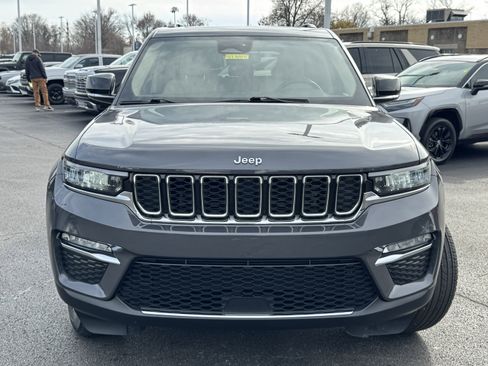 Used 2022 Jeep Grand Cherokee Limited image 18