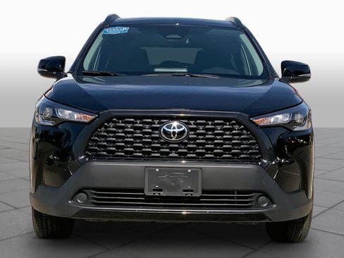 Used 2024 Toyota Corolla Cross LE FWD image 4