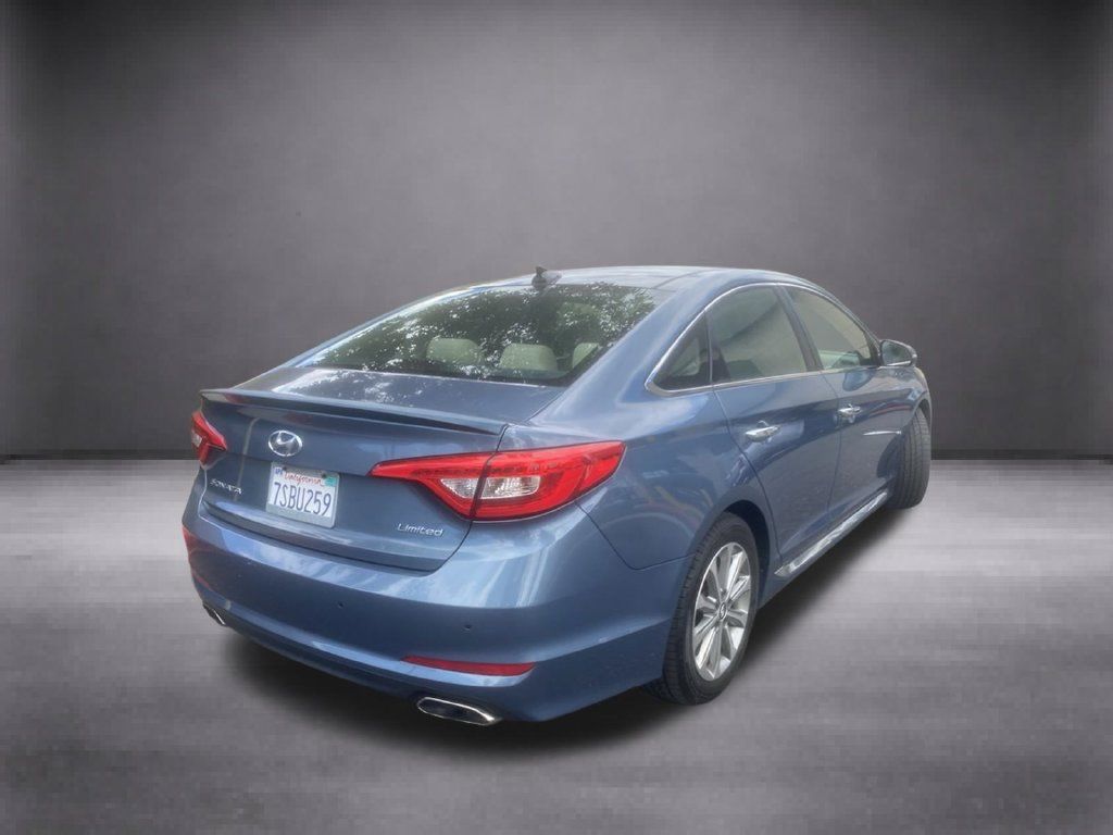 Used 2016 Hyundai Sonata Limited w/ Option Group 05 FWD image 9